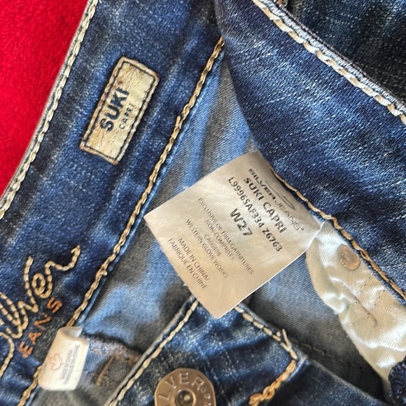 Pair of Silver capris. Size 27 - Picture 3 of 5